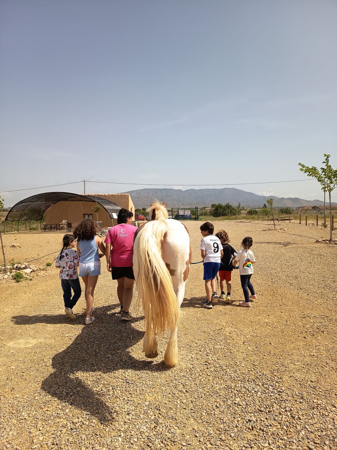 Rancho Cavalli arranca sus visitas escolares para el curso 2026-2027
